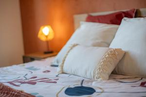 Appartements Le petit sesame jacuzzi cosy Stade De France 6 personnes Wifi Terrasse Parking prive : photos des chambres