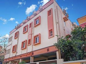 Collection O Orchid Residency Medavakkam