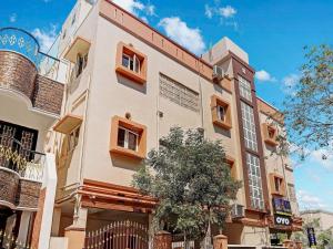 Collection O Orchid Residency Medavakkam