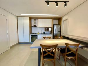 Flat de Luxo, Alto, Próximo ao Shopping