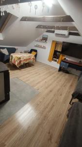 Ranczo Tomaszówka, Lokalik nad Gąską