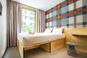 easyHotel Marseille Euromed - 乐罗夫