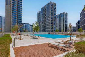 Luxury Apt in Dubai Hills Burj Khalifa views