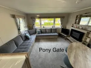 Pony Gate Caravan on Haggerstone Castle West Lawn - Beal