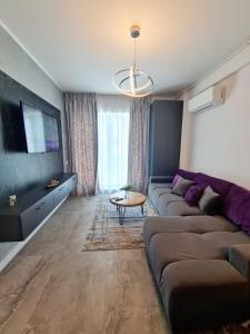 Residence Sole 5 by Wave - Apartament luxury 60mp cu terasa si vedere la mare, acces direct pe plaja OhiOhi Beach- Mamaia Nord - Restaurant, Parcare gratuita