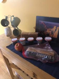 Charmant studio dans maison privée