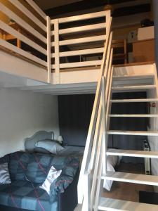 Maisons de vacances Charmant studio dans maison privee : photos des chambres