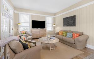 Cobalt Close & Cozy by Oversee 30A