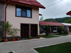 Casa Stefi si Alexia