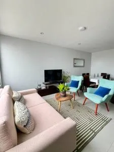 Departamento con Vista al Mar - Lima