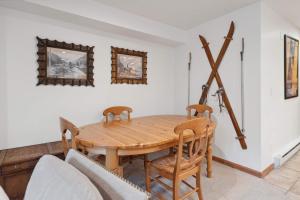 Lodge at Lionshead 110-100