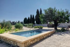 Maisons de vacances Sous le murier - Mas Provencal au coeur des vignes : photos des chambres