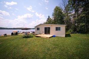 Lakeside Retreat #1 - Maijac Resort & Marina