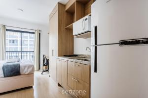 Studio cpiscina a 3 minutos do metrô BSS0703