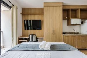 Studio cpiscina a 3 minutos do metrô BSS0703