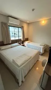 Economy Master Hotel - Ji-Paraná - 卡夸尔