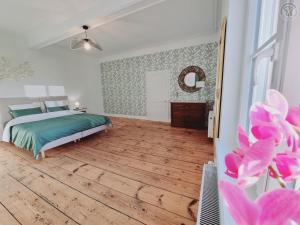 Maisons de vacances Louez une Maison de Maitre pour 11 Pers. a Arneke - Jardin, WiFi et Proche Commerces - FR-1-510-219 : photos des chambres