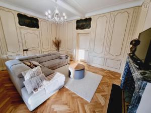 Maison de maître avec jardin, baby-foot, proche de Cassel et plages du Nord, tout inclus ! - FR-1-510-220