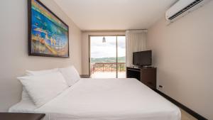 Horizon View Condo at Playa Hermosa