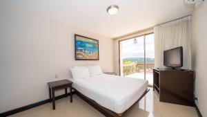 Horizon View Condo at Playa Hermosa