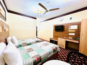 Deluxe Double Room room in Al Ahrar Hotel