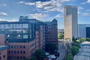 Apartment In Salford With Amazing View