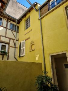 Appartements Le Studio du Docteur Privey - Free & secure Park Bike -3mn Autoroute : Appartement 1 Chambre