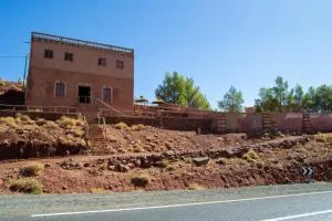 Auberge Mounia - Toufleht