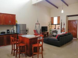 CHANEWASI - Amplio y Moderno Departamento