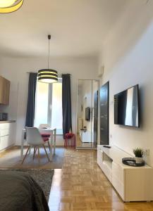 Like Zagreb - studio