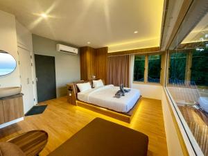 Marina Resort Koh Phayam Ranong