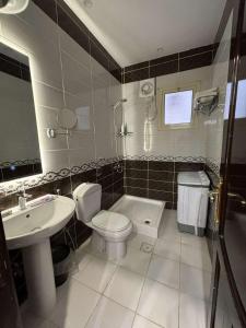 شقق عمر الفندقية