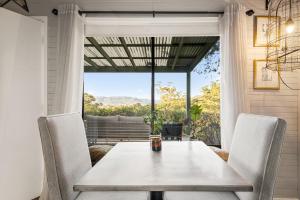 Marthas Villa - panoramic, peaceful location