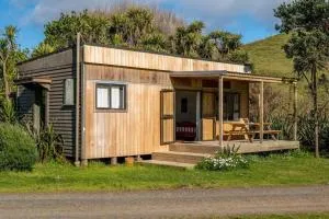 Elliot Bay - Shearer's Cabin - Helena Bay