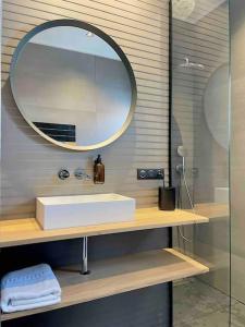 Maisons de vacances Haurren Zoriona - Maison Basque Moderne Climatisee avec Jacuzzi : photos des chambres