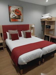 Hotels Hotel Saint Augustin : photos des chambres