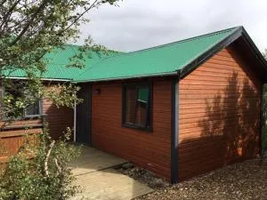 Cosy cottage close to natural pearls - Fossatún