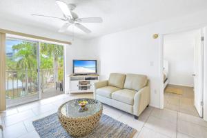 New Listing! Bayside Unit, Balcony, Private Beach!