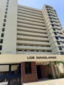 Residencia los Manglares - Río Chico