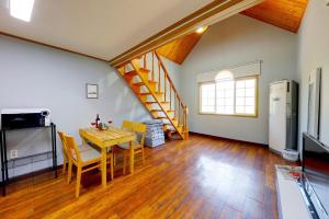 Muju Snow Country Pension