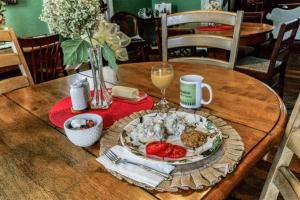 DuPriest Room at Main Street Bed & Breakfast
