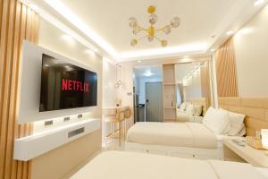 Hotel-Like Staycation1 MOA Pasay