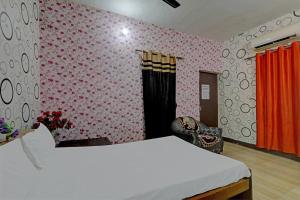Hotel O The Home