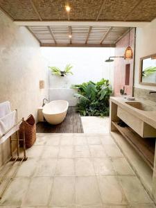 Natural and peaceful Villa Sentosa