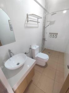 Newly Built Private Villa with Pool in Cainta