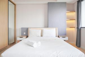 Brand New and Comfy Studio at Daan Mogot City Apartment By Travelio