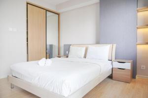 Brand New and Comfy Studio at Daan Mogot City Apartment By Travelio