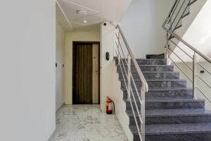 Super Townhouse Poona Royal