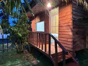 Sky Homestay Coffee BBQ - Poste Deshayes