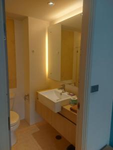 Atlantis Condo Resort